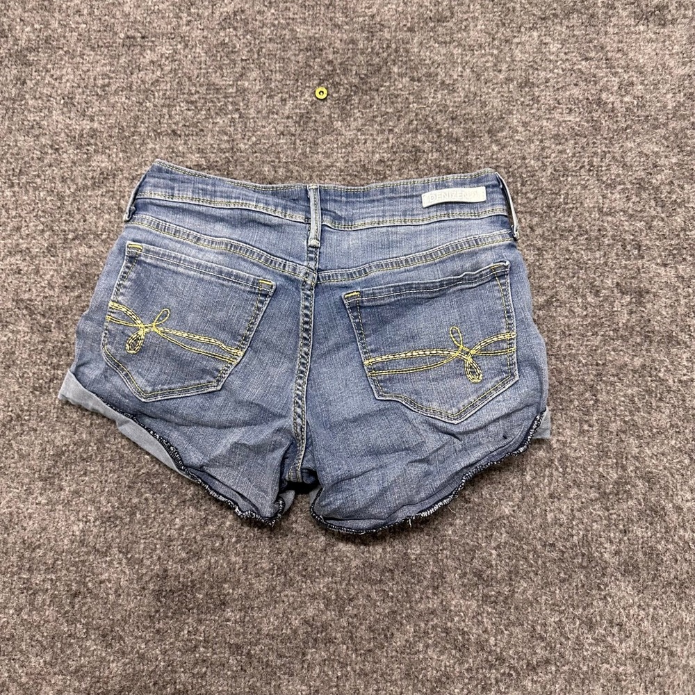 Denizen Shorts Womens Size 3 Blue Denim Low Rise Cuffed Stretch Casual Jean